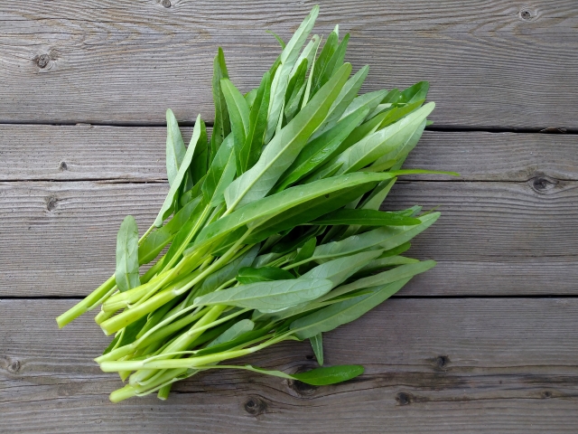 エンサイ（空心菜）